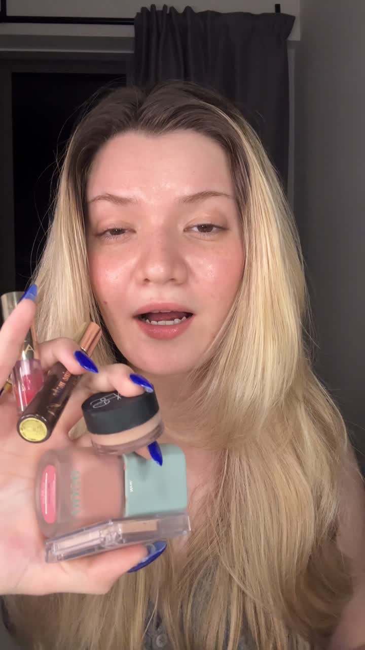 Burmese-speaking content: makeup haul